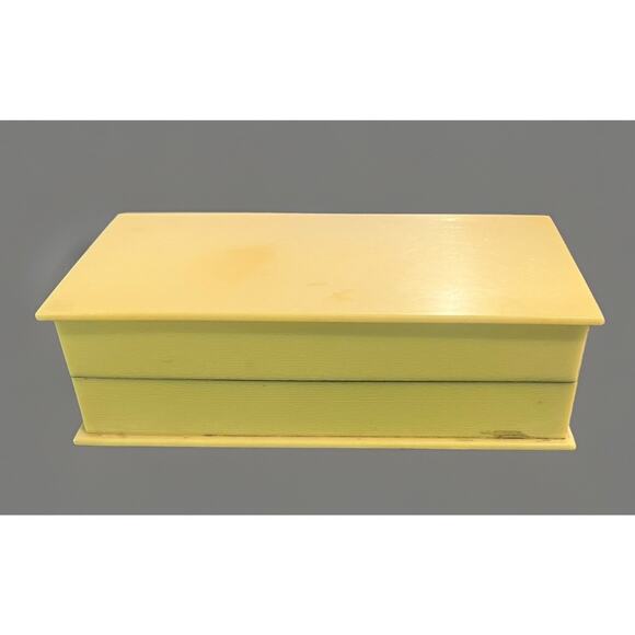 VTG Bakelite Manicure Pedicure Set, Case, Tools, Tweezer Widger Pick Celluloid - Picture 7 of 11